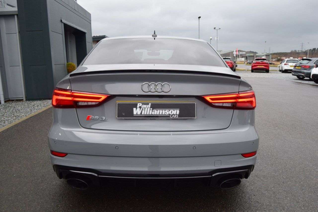 2018 AUDI RS3 2018 AUDI RS3