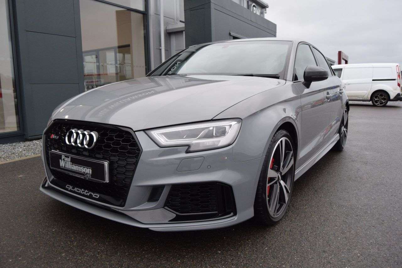 2018 AUDI RS3 2018 AUDI RS3