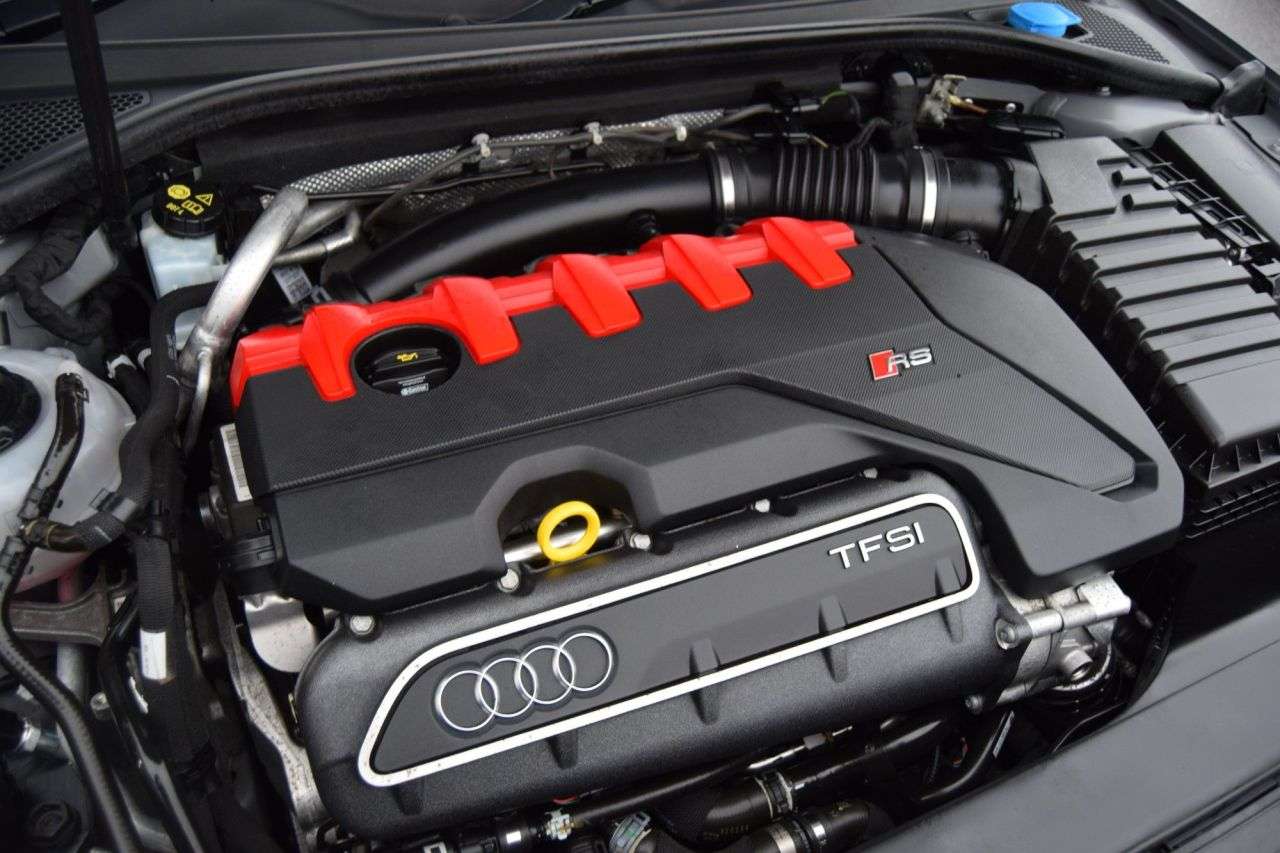 2018 AUDI RS3 2018 AUDI RS3
