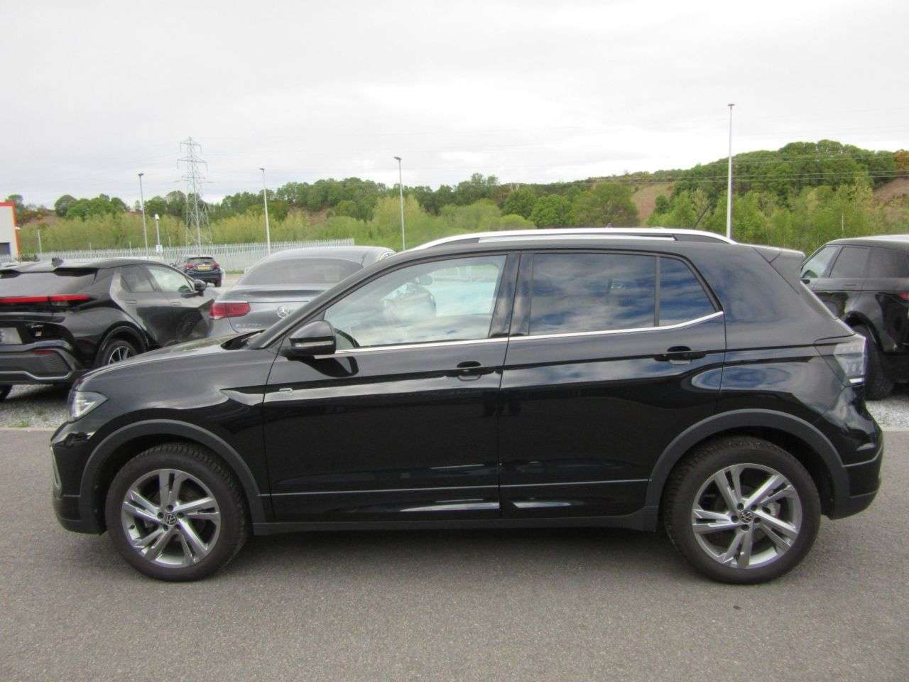 A 2024 VOLKSWAGEN T-CROSS 1.5 TSI EVO R-Line SUV 5dr Petrol DSG Euro 6 (s/s) (150 ps) A 2024 VOLKSWAGEN T-CROSS 1.5 TSI EVO R-Line SUV 5dr Petrol DSG Euro 6 (s/s) (150 ps)