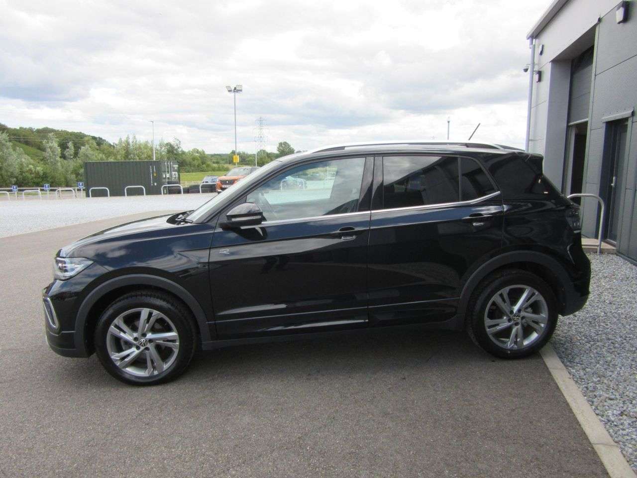 A 2024 VOLKSWAGEN T-CROSS 1.5 TSI EVO R-Line SUV 5dr Petrol DSG Euro 6 (s/s) (150 ps) A 2024 VOLKSWAGEN T-CROSS 1.5 TSI EVO R-Line SUV 5dr Petrol DSG Euro 6 (s/s) (150 ps)