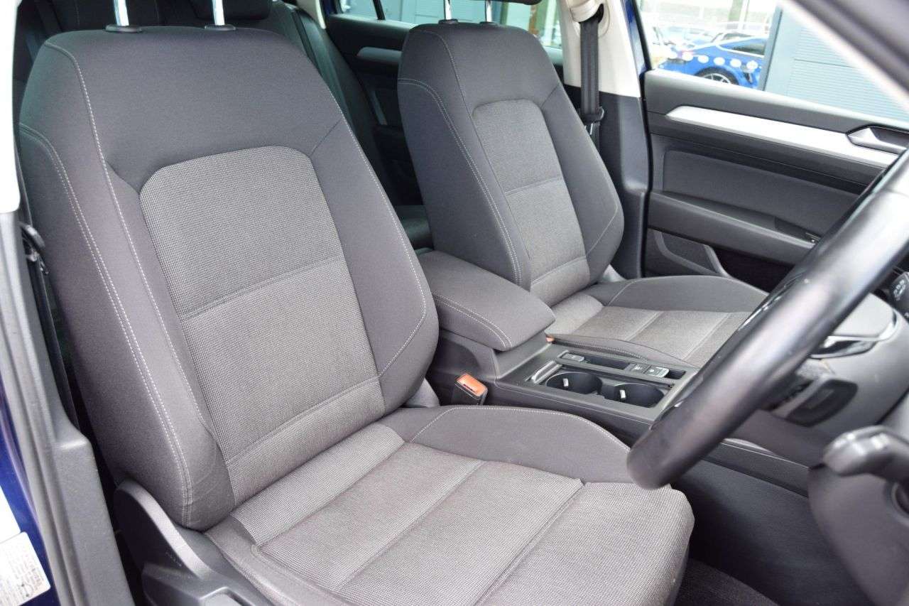 2019 VOLKSWAGEN PASSAT 2019 VOLKSWAGEN PASSAT