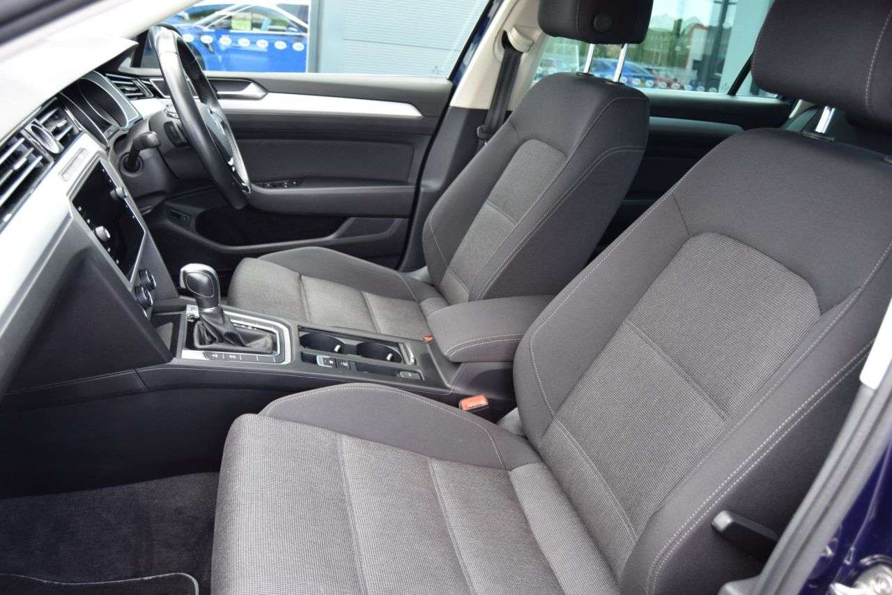 2019 VOLKSWAGEN PASSAT 2019 VOLKSWAGEN PASSAT