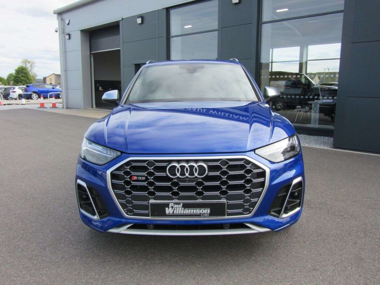 A 2021 AUDI SQ5 3.0 TDI V6 Sportback 5dr Diesel Tiptronic quattro Euro 6 (s/s) (341 ps) A 2021 AUDI SQ5 3.0 TDI V6 Sportback 5dr Diesel Tiptronic quattro Euro 6 (s/s) (341 ps)