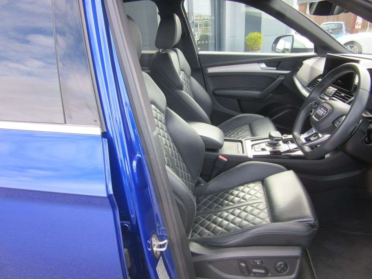 2021 AUDI SQ5 2021 AUDI SQ5