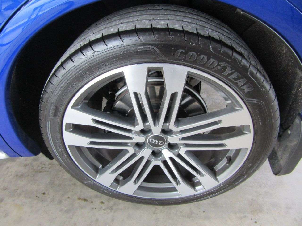 2021 AUDI SQ5 2021 AUDI SQ5