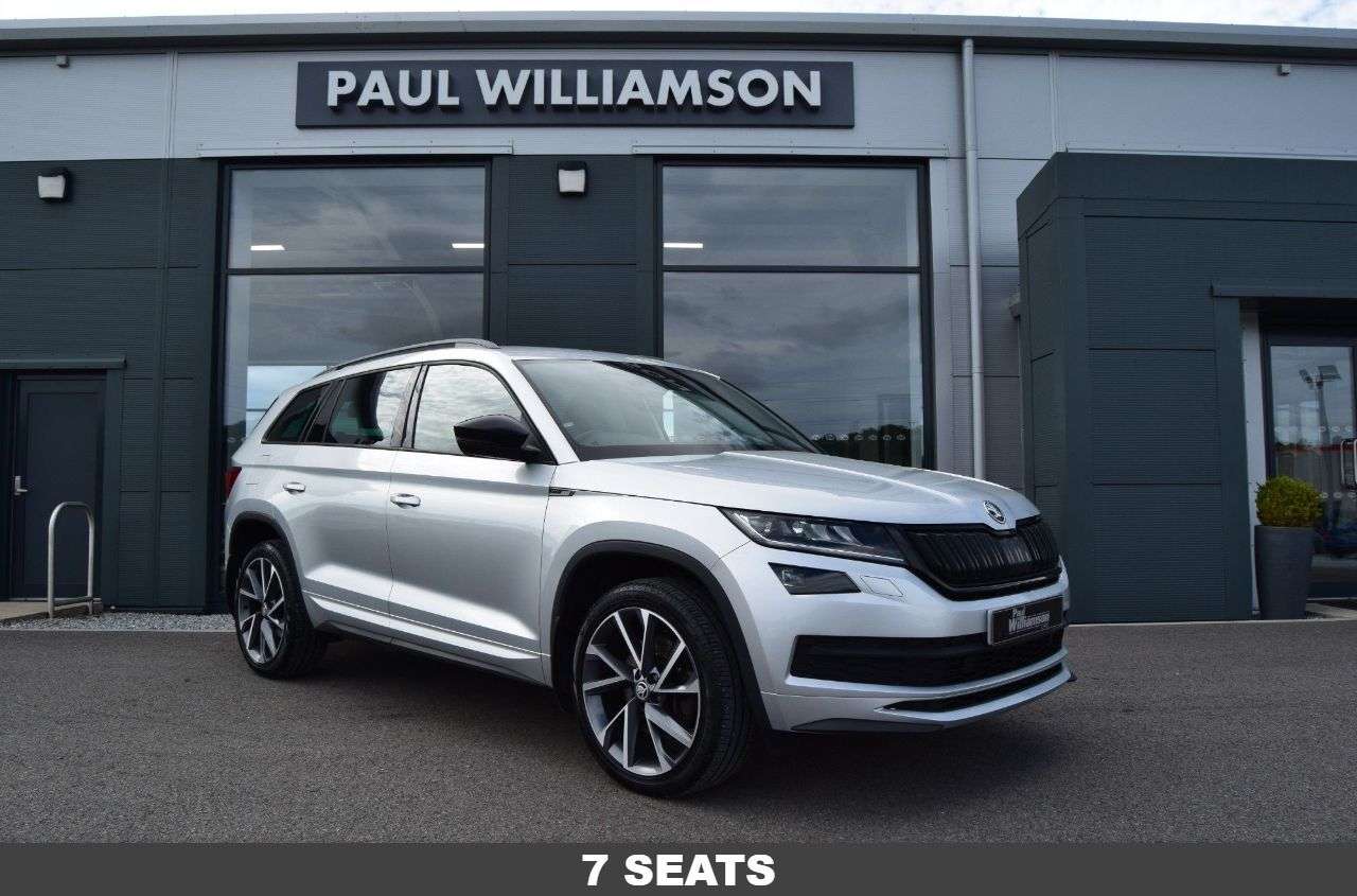 A 2019 SKODA KODIAQ 2.0 TDI SportLine SUV 5dr Diesel DSG 4WD Euro 6 (s/s) (7 Seat) (190 ps) A 2019 SKODA KODIAQ 2.0 TDI SportLine SUV 5dr Diesel DSG 4WD Euro 6 (s/s) (7 Seat) (190 ps)
