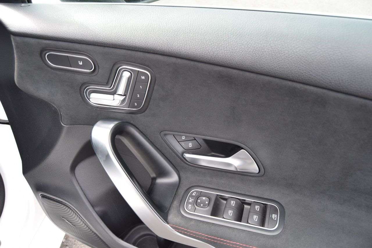 2019 MERCEDES-BENZ A-CLASS 2019 MERCEDES-BENZ A-CLASS