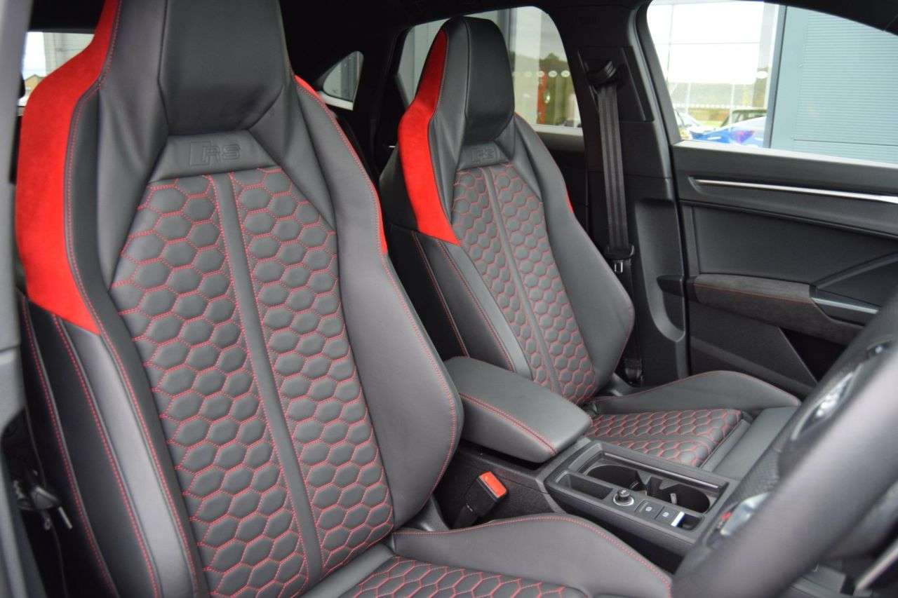 2022 AUDI RS Q3 2022 AUDI RS Q3