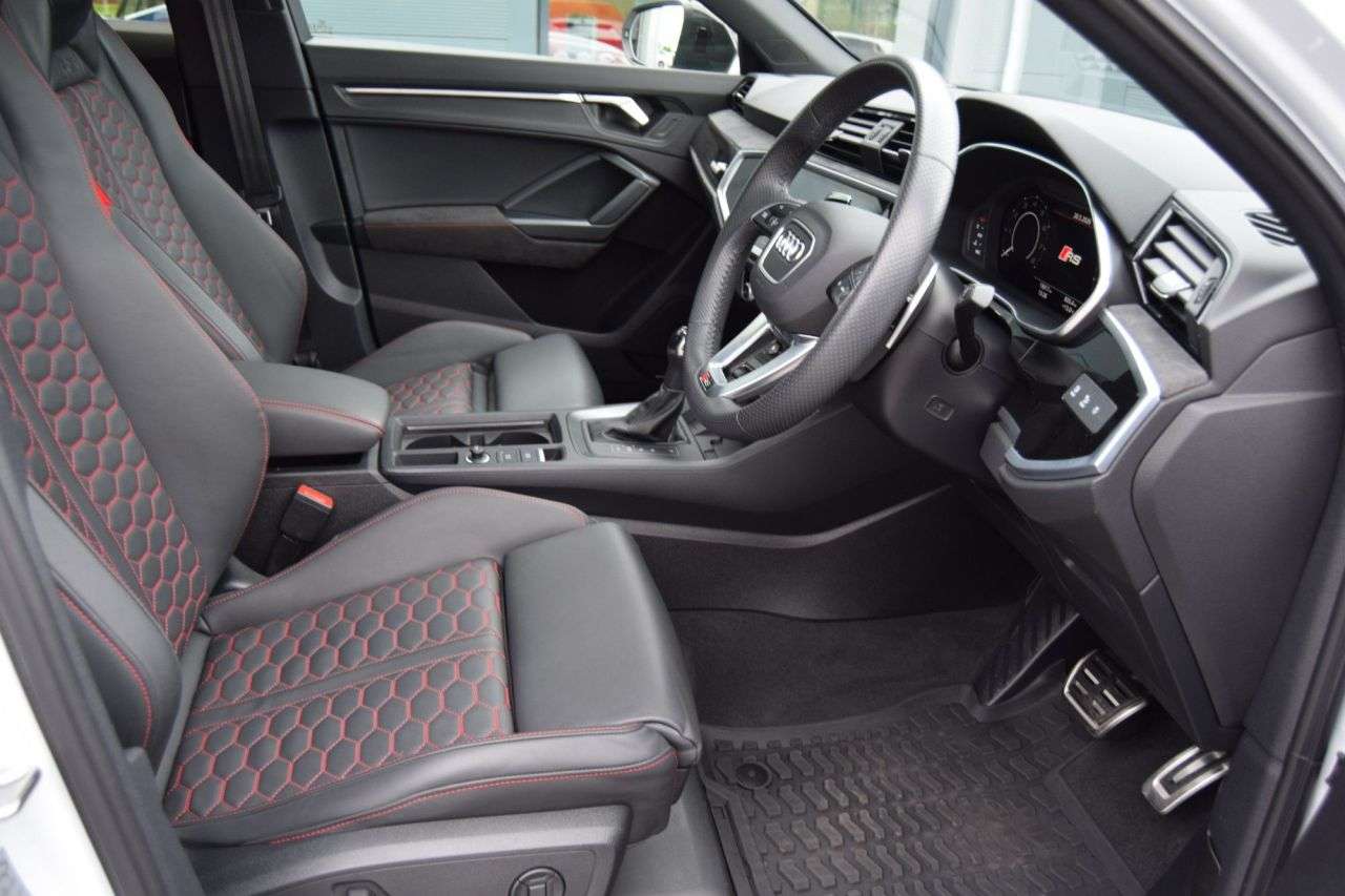 2022 AUDI RS Q3 2022 AUDI RS Q3