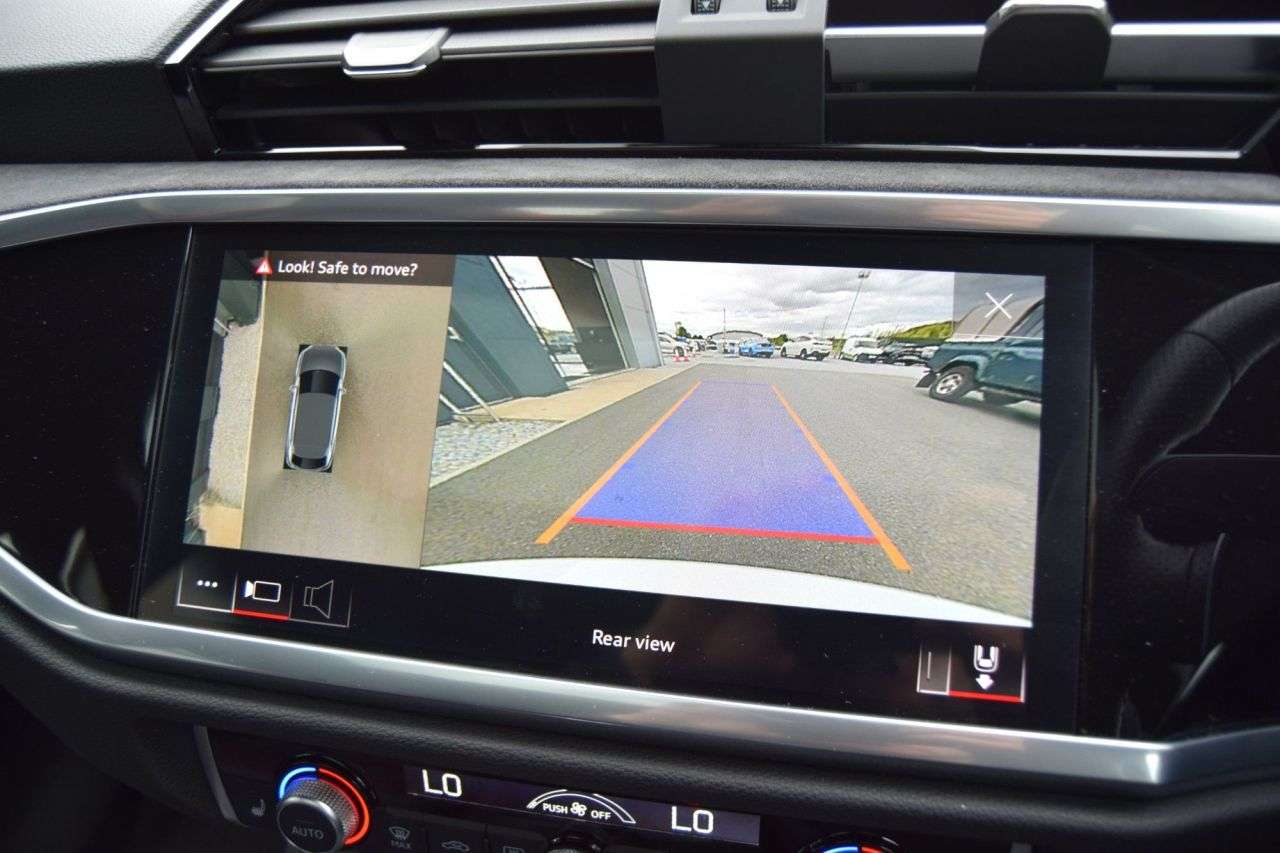 2022 AUDI RS Q3 2022 AUDI RS Q3