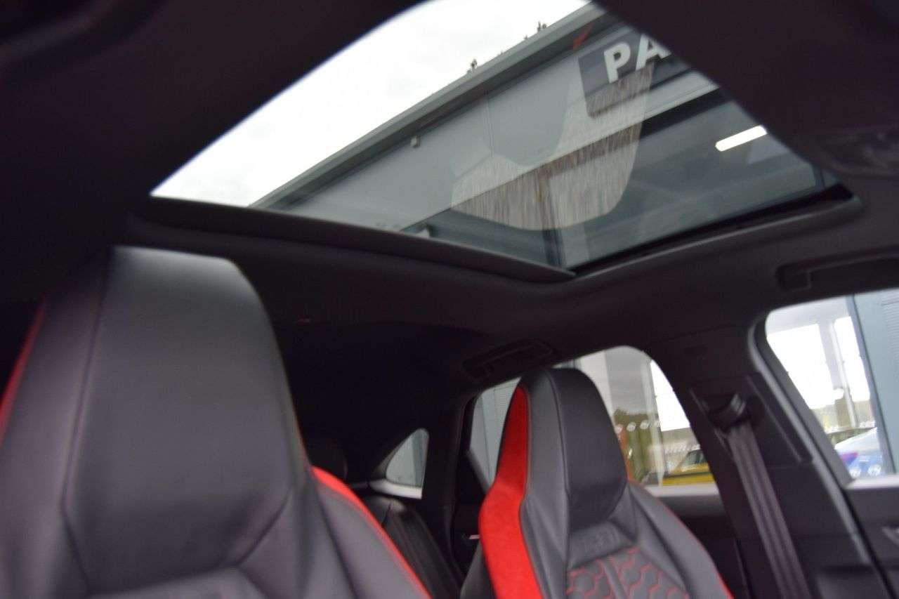 2022 AUDI RS Q3 2022 AUDI RS Q3