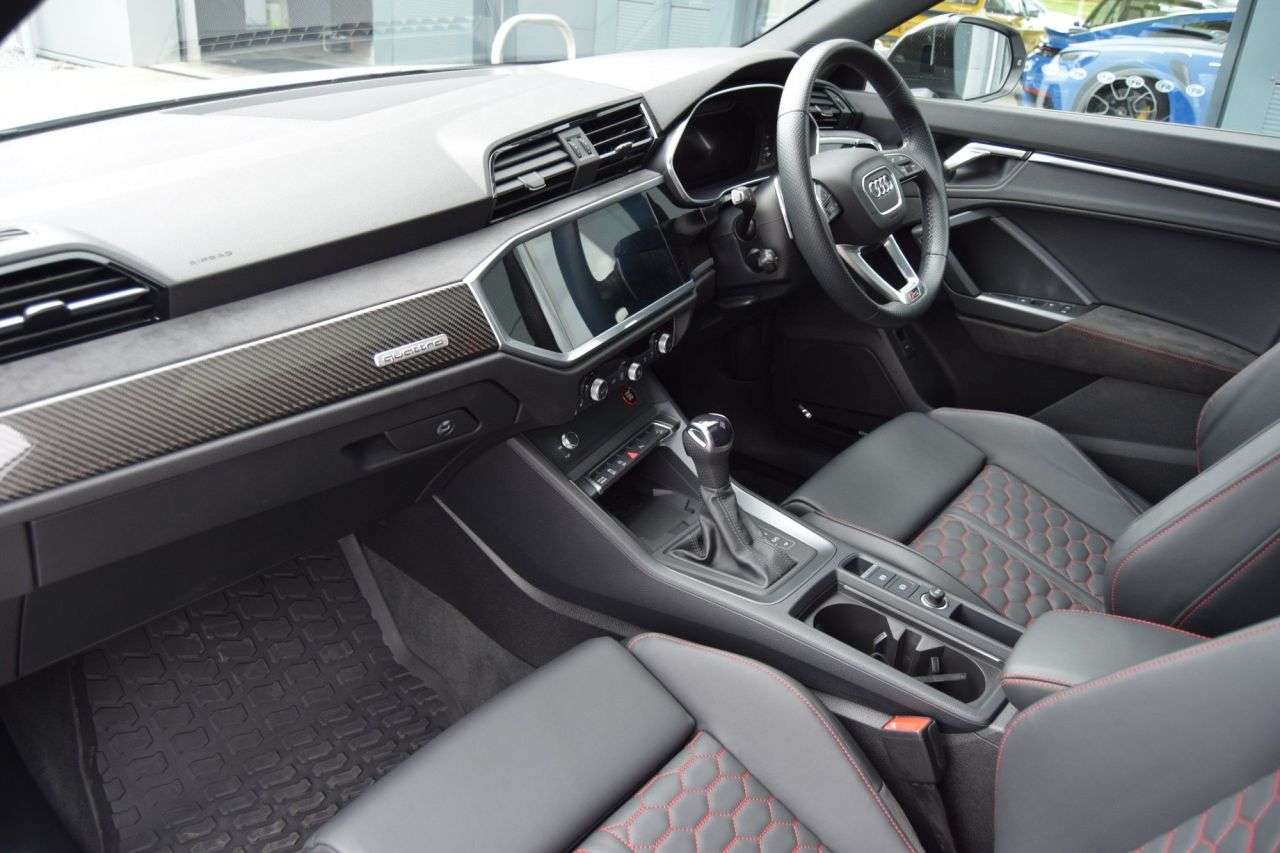 2022 AUDI RS Q3 2022 AUDI RS Q3