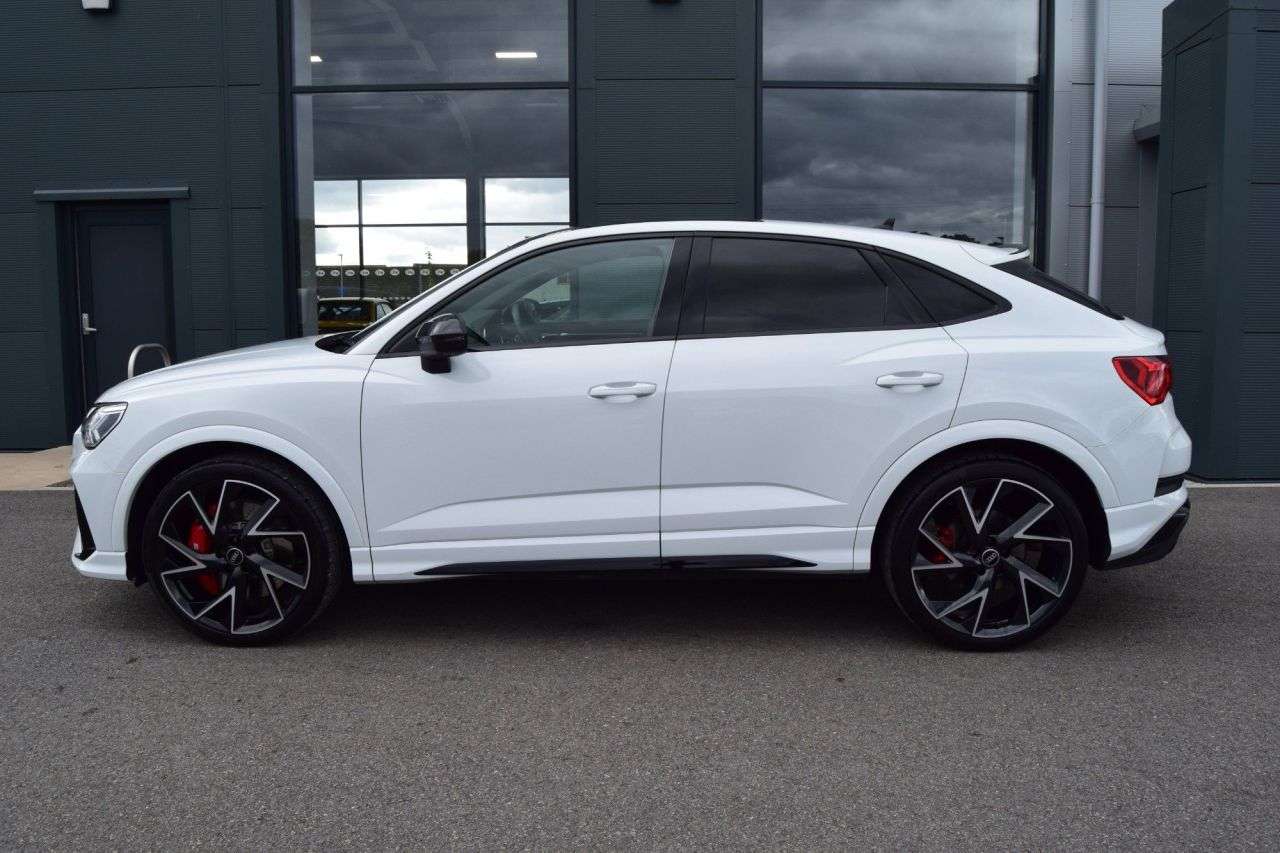 2022 AUDI RS Q3 2022 AUDI RS Q3
