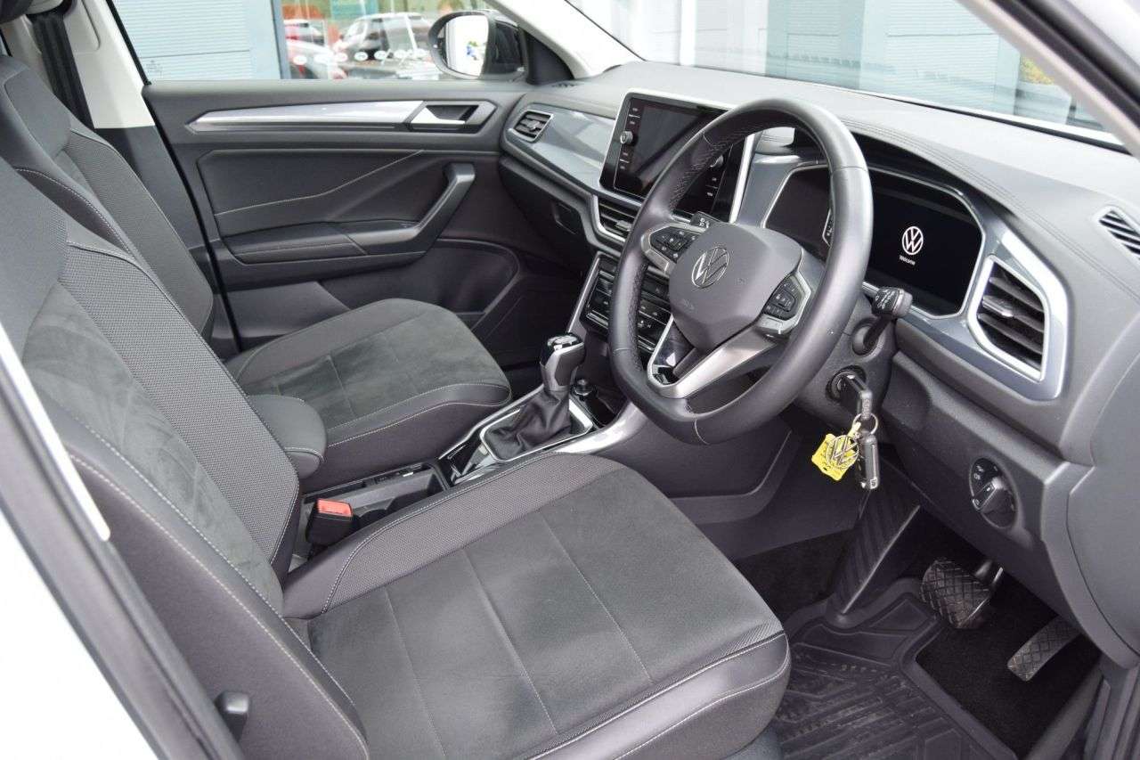 2023 VOLKSWAGEN T-ROC 2023 VOLKSWAGEN T-ROC