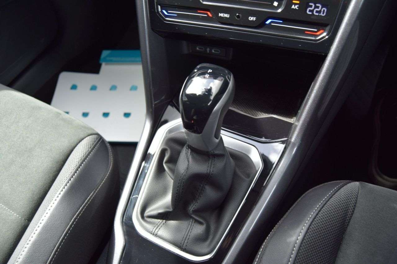 2023 VOLKSWAGEN T-ROC 2023 VOLKSWAGEN T-ROC