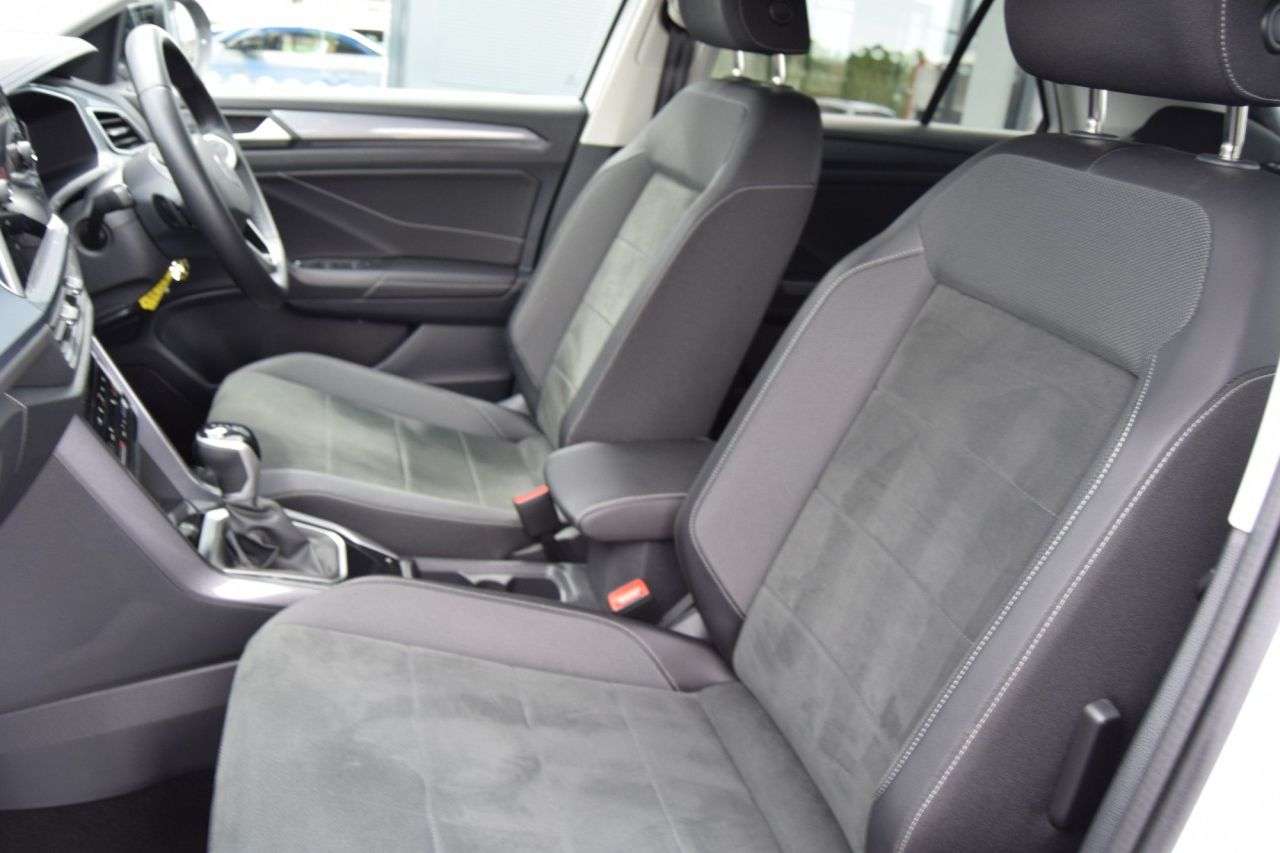 2023 VOLKSWAGEN T-ROC 2023 VOLKSWAGEN T-ROC