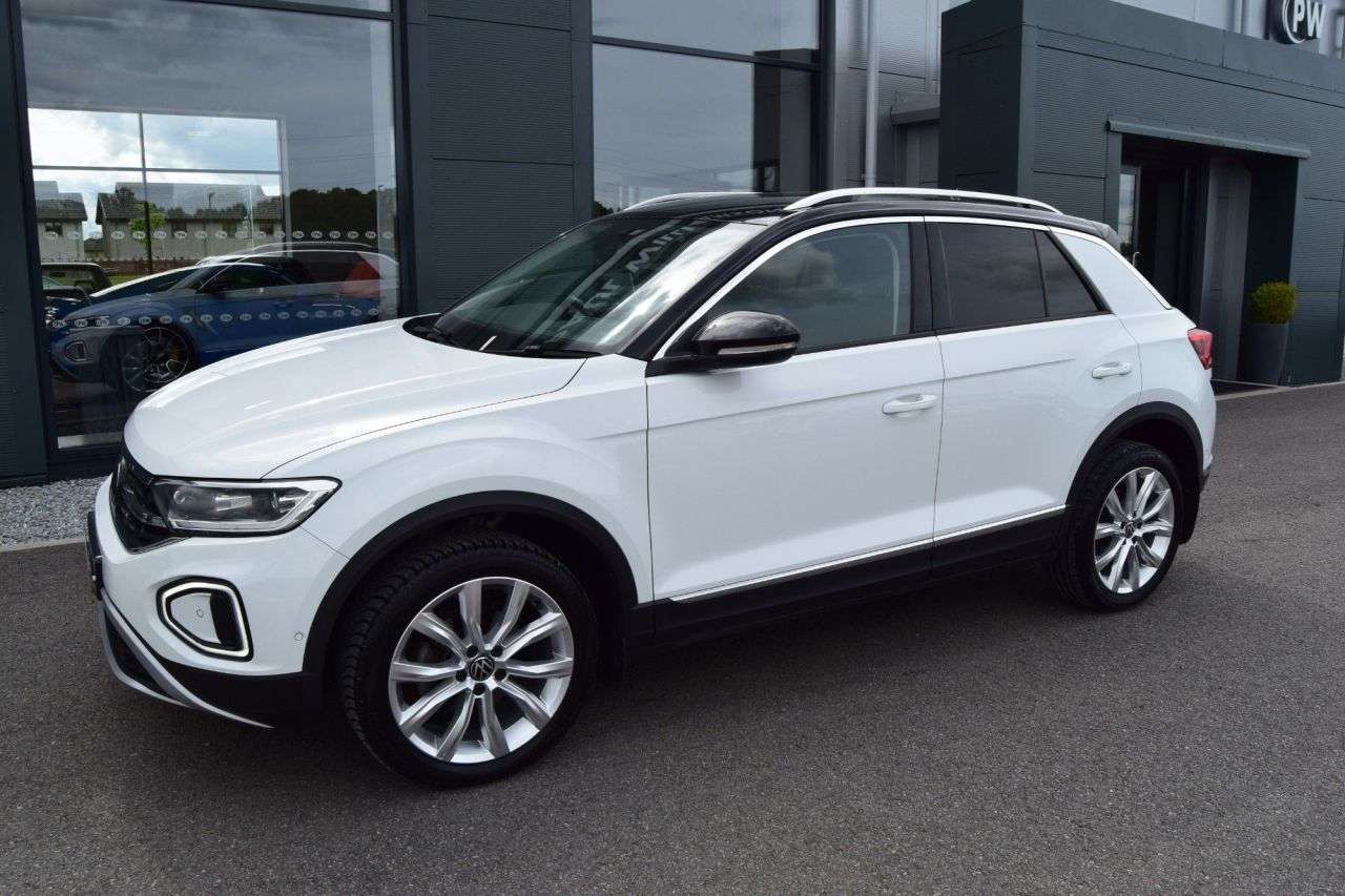 2023 VOLKSWAGEN T-ROC 2023 VOLKSWAGEN T-ROC