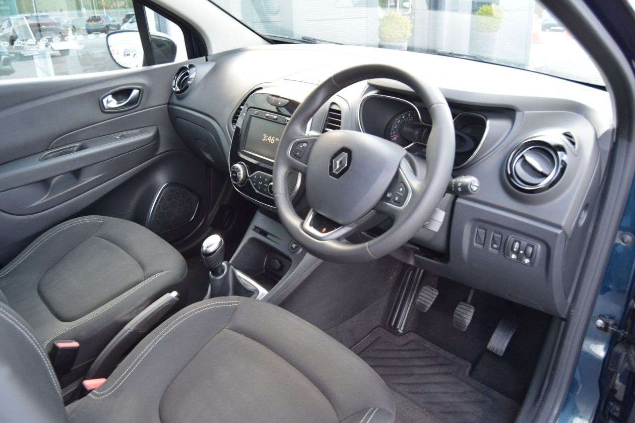 2020 RENAULT CAPTUR 2020 RENAULT CAPTUR