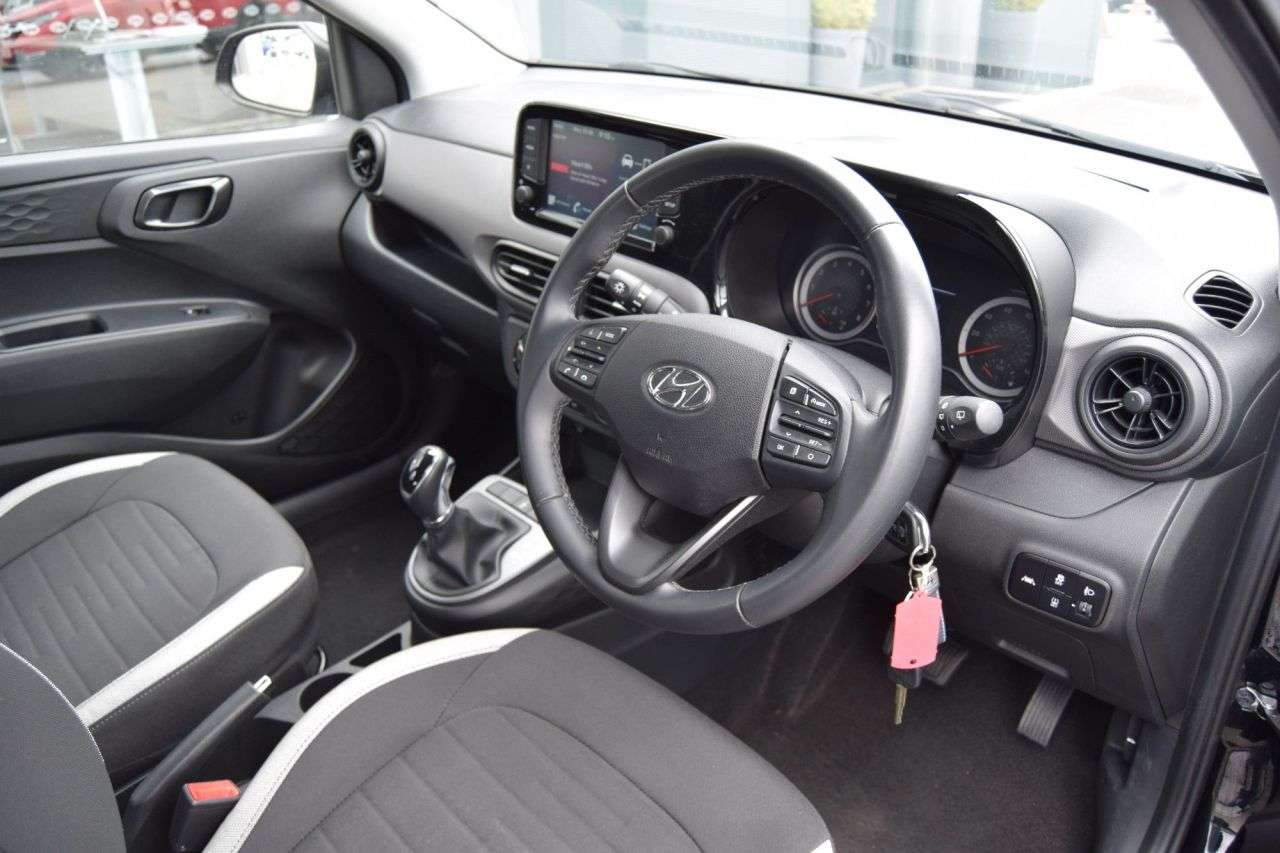 2021 HYUNDAI I10 2021 HYUNDAI I10