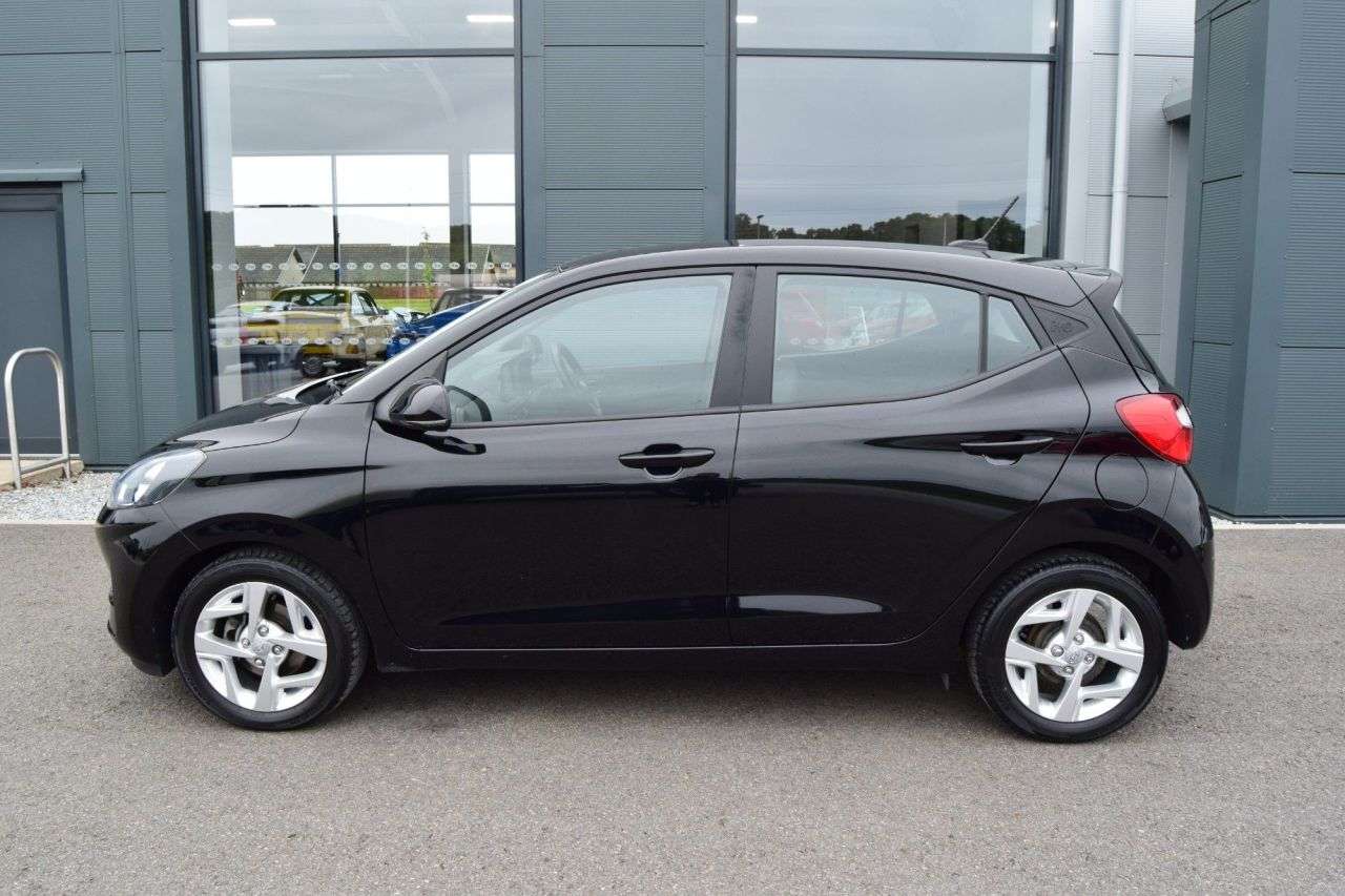 2021 HYUNDAI I10 2021 HYUNDAI I10
