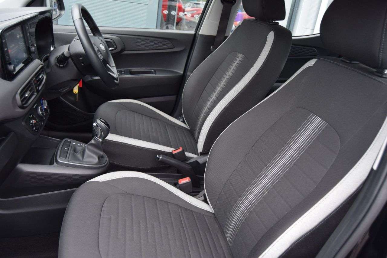 2021 HYUNDAI I10 2021 HYUNDAI I10