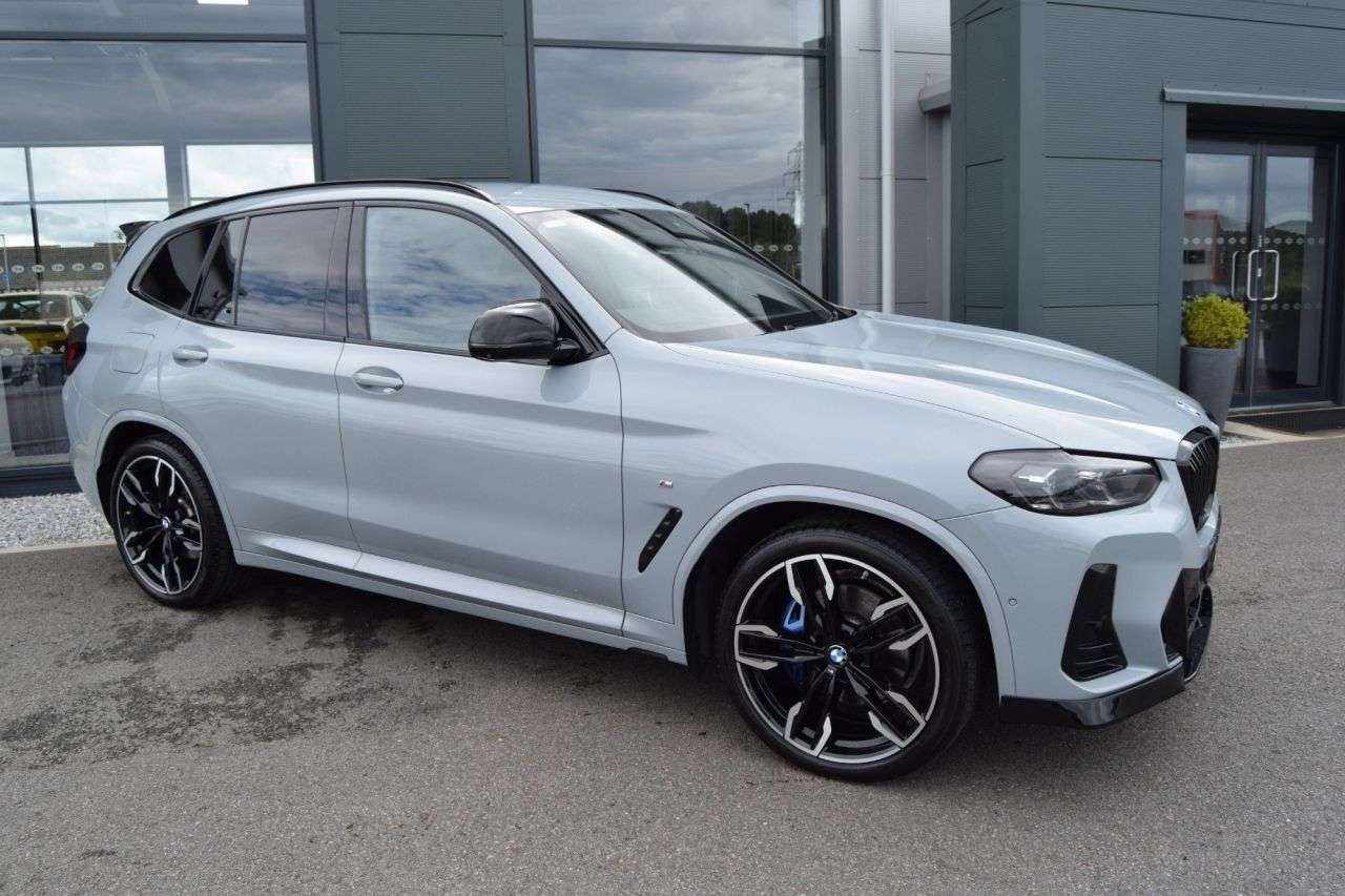 A 2022 BMW X3 3.0 M40i MHT SUV 5dr Petrol Hybrid Auto xDrive Euro 6 (s/s) (360 ps) A 2022 BMW X3 3.0 M40i MHT SUV 5dr Petrol Hybrid Auto xDrive Euro 6 (s/s) (360 ps)