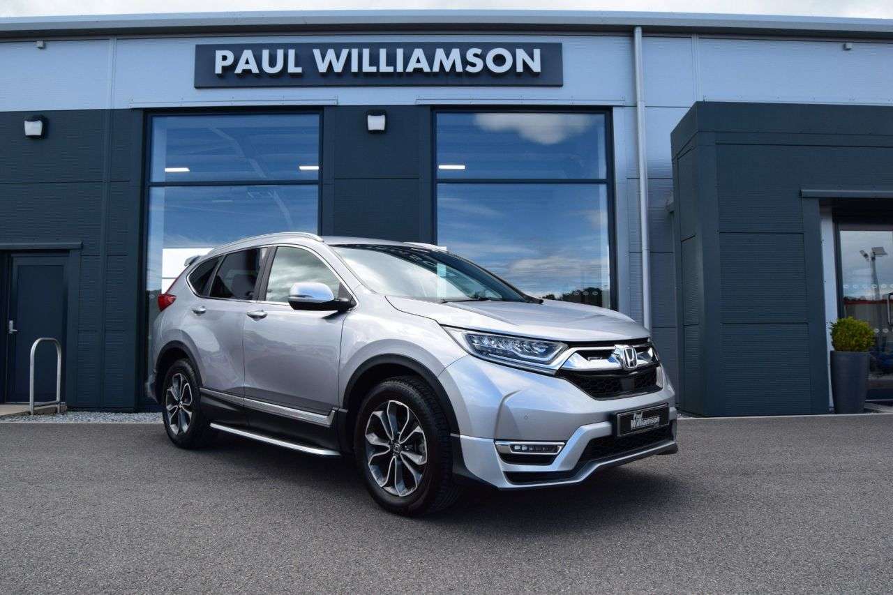 A 2023 HONDA CR-V 2.0 h i-MMD SR SUV 5dr Petrol Hybrid eCVT 4WD Euro 6 (s/s) (184 ps) A 2023 HONDA CR-V 2.0 h i-MMD SR SUV 5dr Petrol Hybrid eCVT 4WD Euro 6 (s/s) (184 ps)