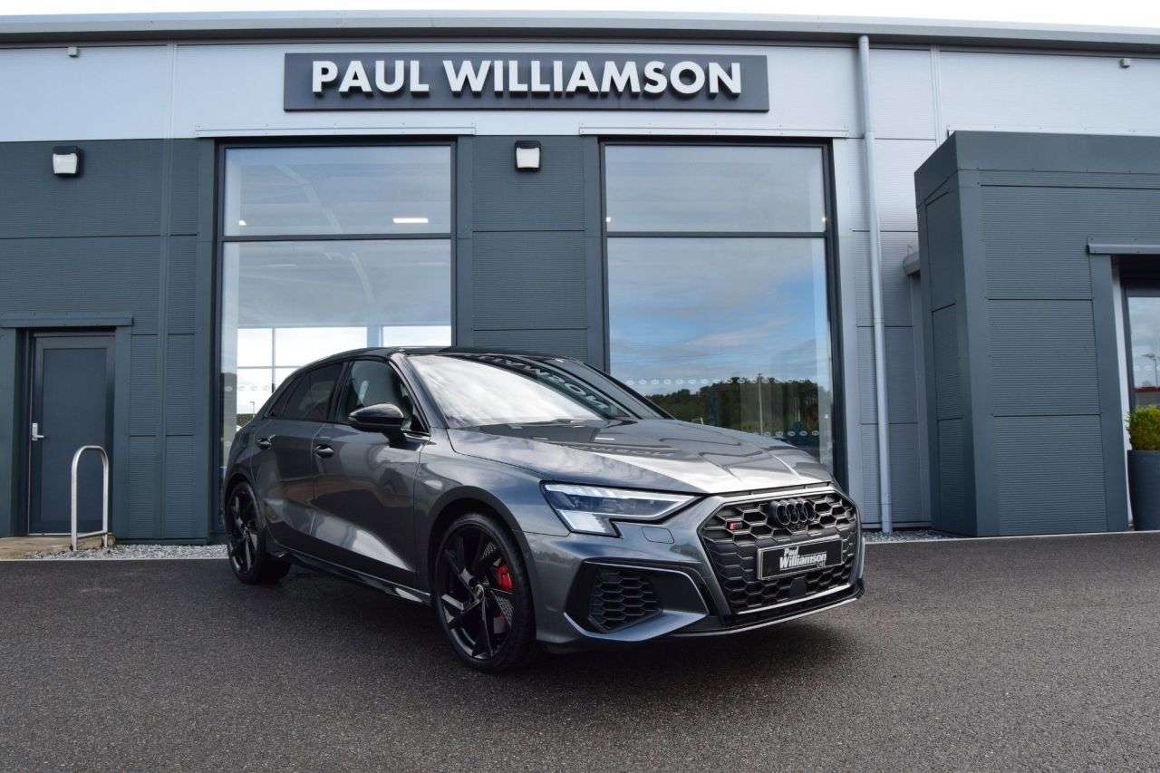 A 2019 AUDI S3 2.0 TFSI Black Edition Sportback 5dr Petrol S Tronic quattro Euro 6 (s/s) ( A 2019 AUDI S3 2.0 TFSI Black Edition Sportback 5dr Petrol S Tronic quattro Euro 6 (s/s) (