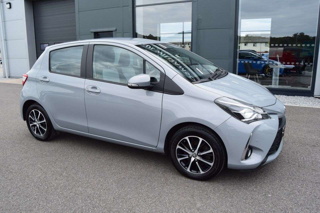 2019 TOYOTA YARIS 2019 TOYOTA YARIS