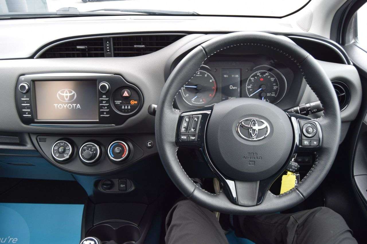 2019 TOYOTA YARIS 2019 TOYOTA YARIS