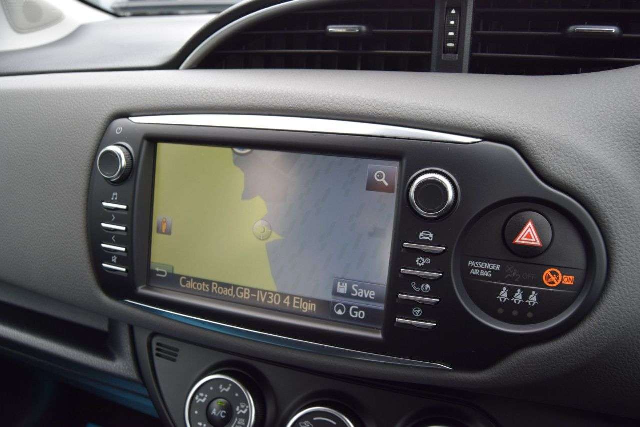 2019 TOYOTA YARIS 2019 TOYOTA YARIS