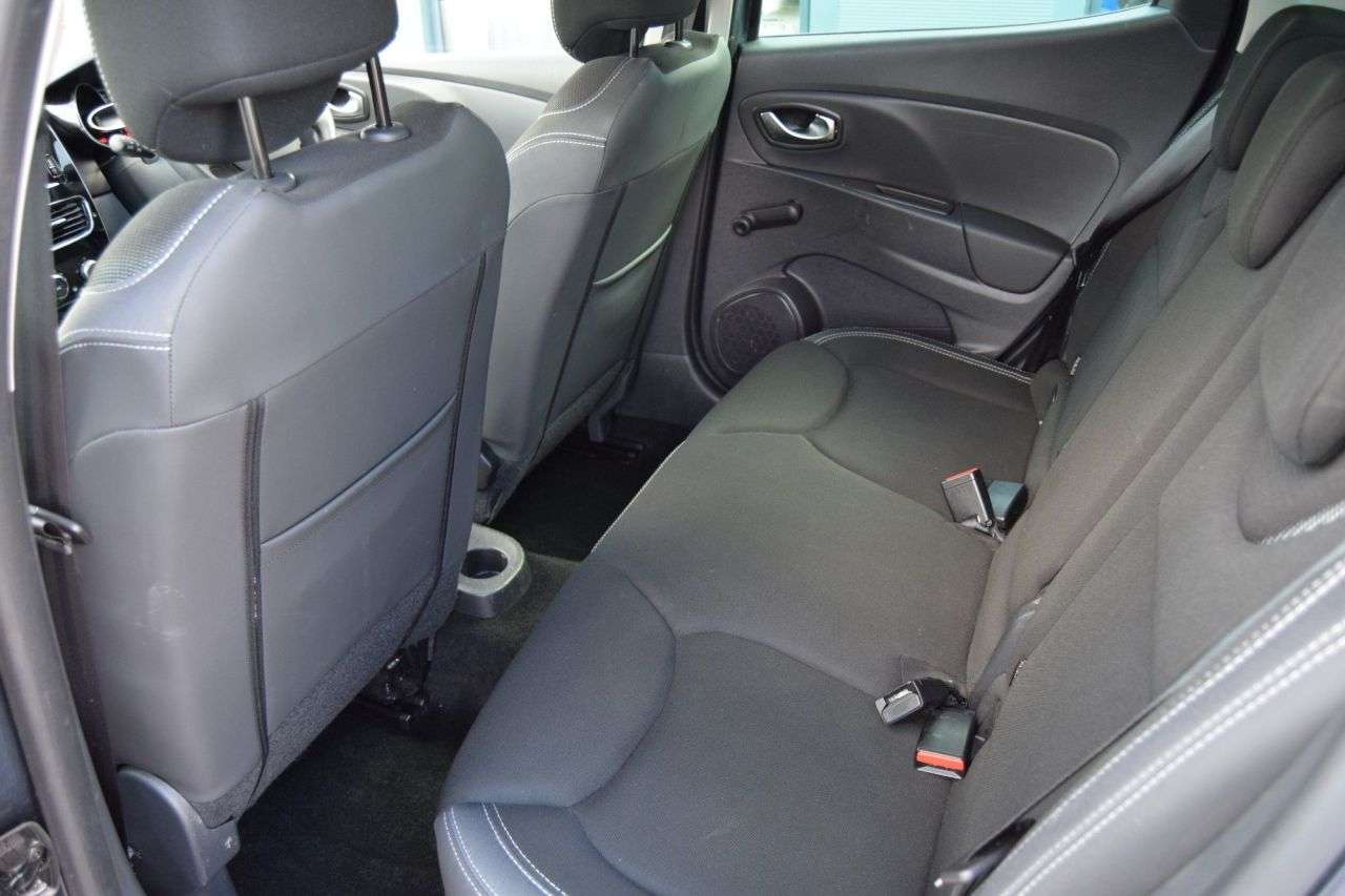 2019 RENAULT CLIO 2019 RENAULT CLIO