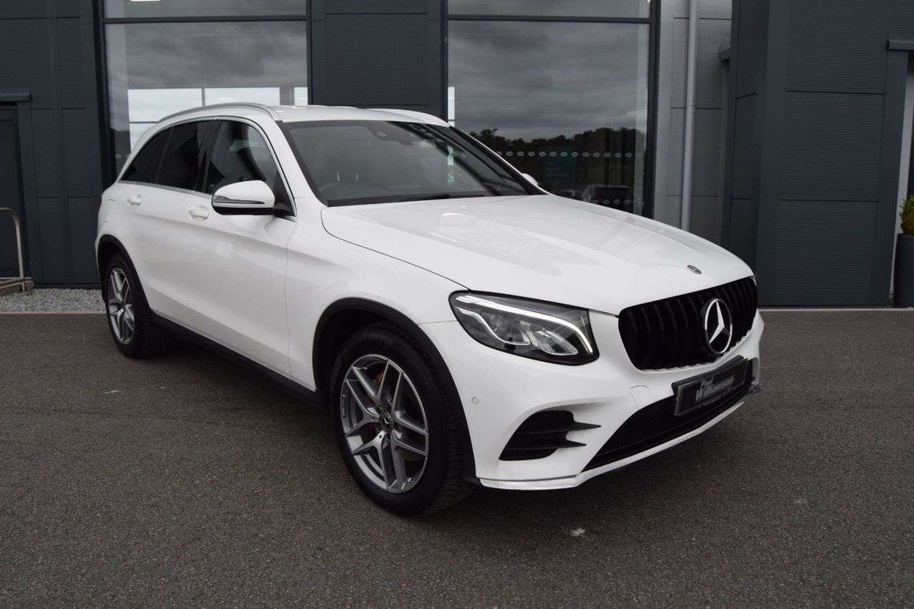 A 2018 MERCEDES-BENZ GLC 2.1 GLC220d AMG Line SUV 5dr Diesel G-Tronic 4MATIC Euro 6 (s/s) (170 ps) A 2018 MERCEDES-BENZ GLC 2.1 GLC220d AMG Line SUV 5dr Diesel G-Tronic 4MATIC Euro 6 (s/s) (170 ps)