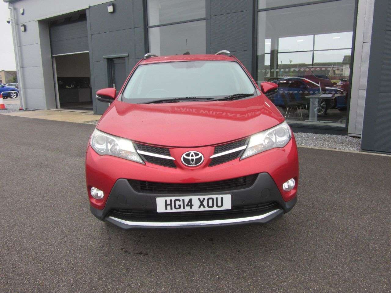 A 2014 TOYOTA RAV4 2.0 V-Matic Invincible SUV 5dr Petrol AUTOMATIC 4WD Euro 5 (151 ps) A 2014 TOYOTA RAV4 2.0 V-Matic Invincible SUV 5dr Petrol AUTOMATIC 4WD Euro 5 (151 ps)