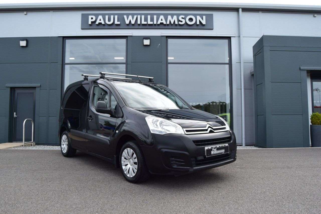 A 2017 CITROEN BERLINGO 1.6 BlueHDi 625 Enterprise Panel Van 5dr Diesel Manual L1 (112 g/km, 75 bhp A 2017 CITROEN BERLINGO 1.6 BlueHDi 625 Enterprise Panel Van 5dr Diesel Manual L1 (112 g/km, 75 bhp