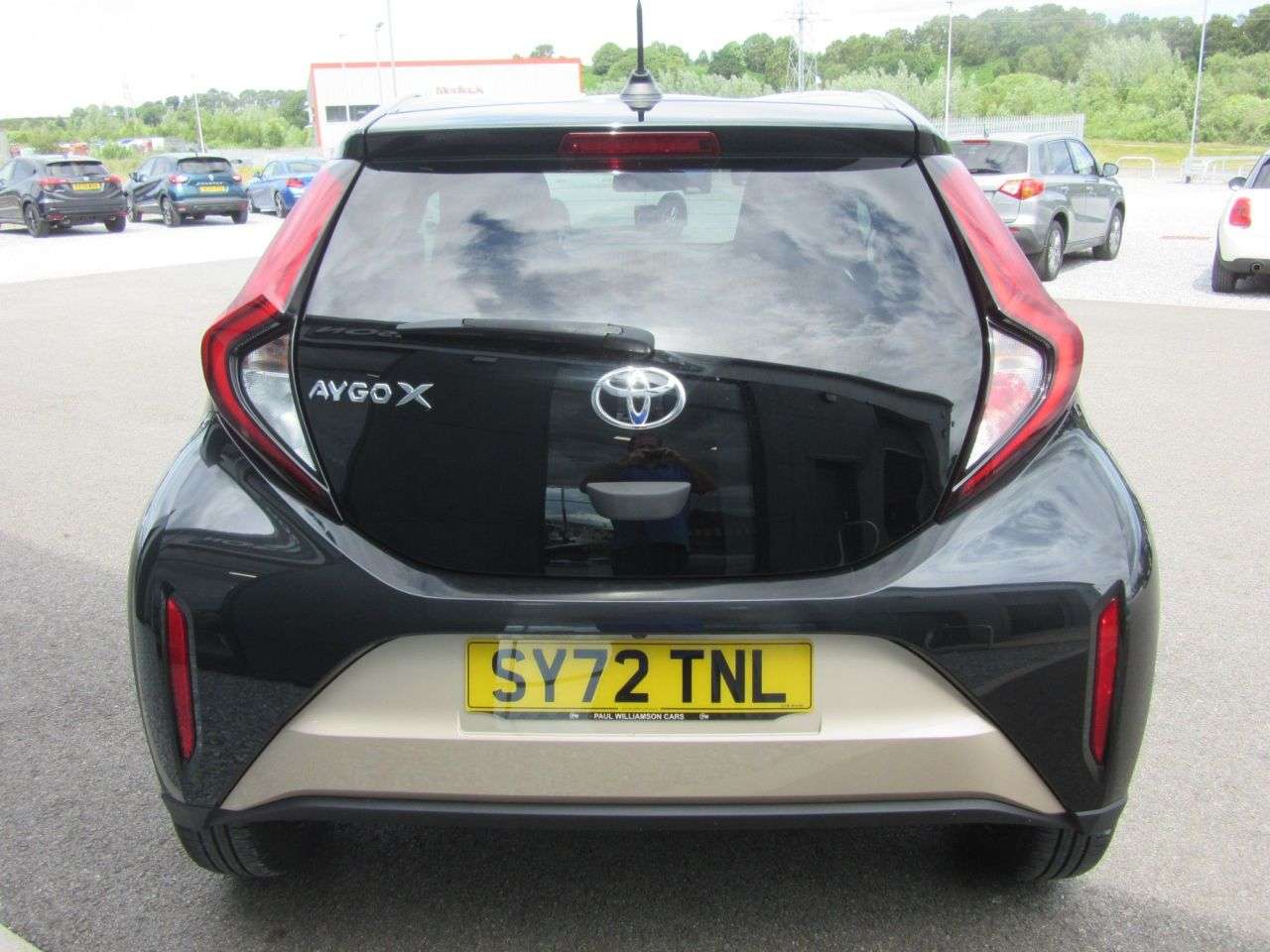 2022 TOYOTA AYGO X 2022 TOYOTA AYGO X
