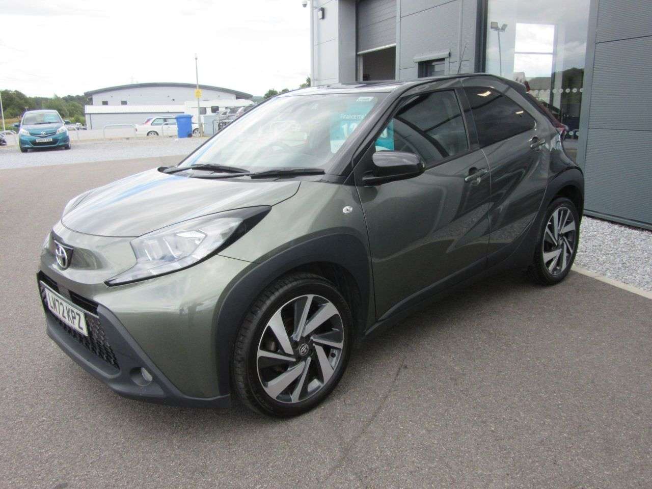 A 2022 TOYOTA AYGO X 1.0 VVT-i Edge Hatchback 5dr Petrol Manual Euro 6 (s/s) (72 ps) A 2022 TOYOTA AYGO X 1.0 VVT-i Edge Hatchback 5dr Petrol Manual Euro 6 (s/s) (72 ps)