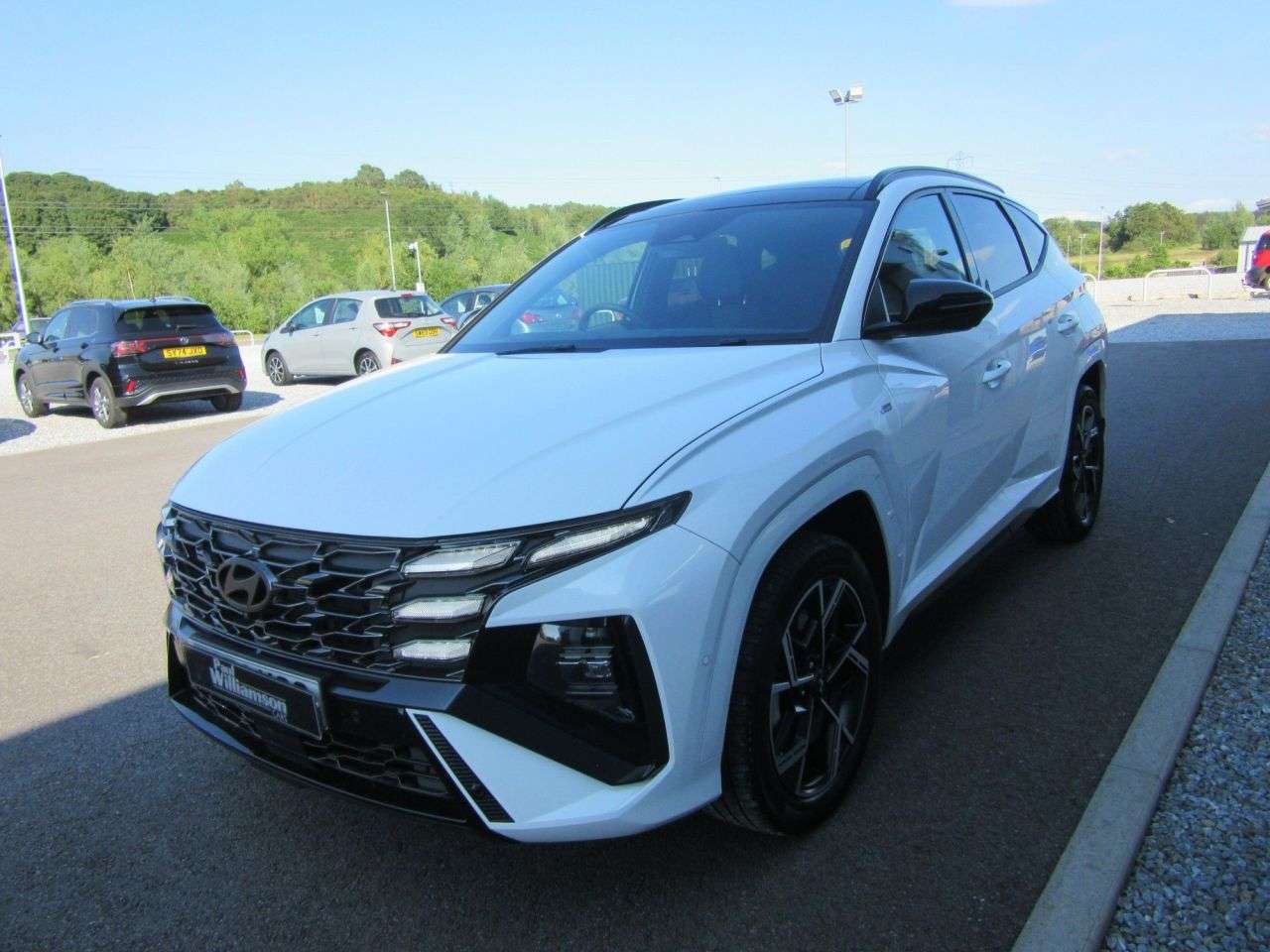 A 2024 HYUNDAI TUCSON 1.6 T-GDi N Line S SUV 5dr Petrol Hybrid Auto 4WD Euro 6 (s/s) (215 ps) A 2024 HYUNDAI TUCSON 1.6 T-GDi N Line S SUV 5dr Petrol Hybrid Auto 4WD Euro 6 (s/s) (215 ps)