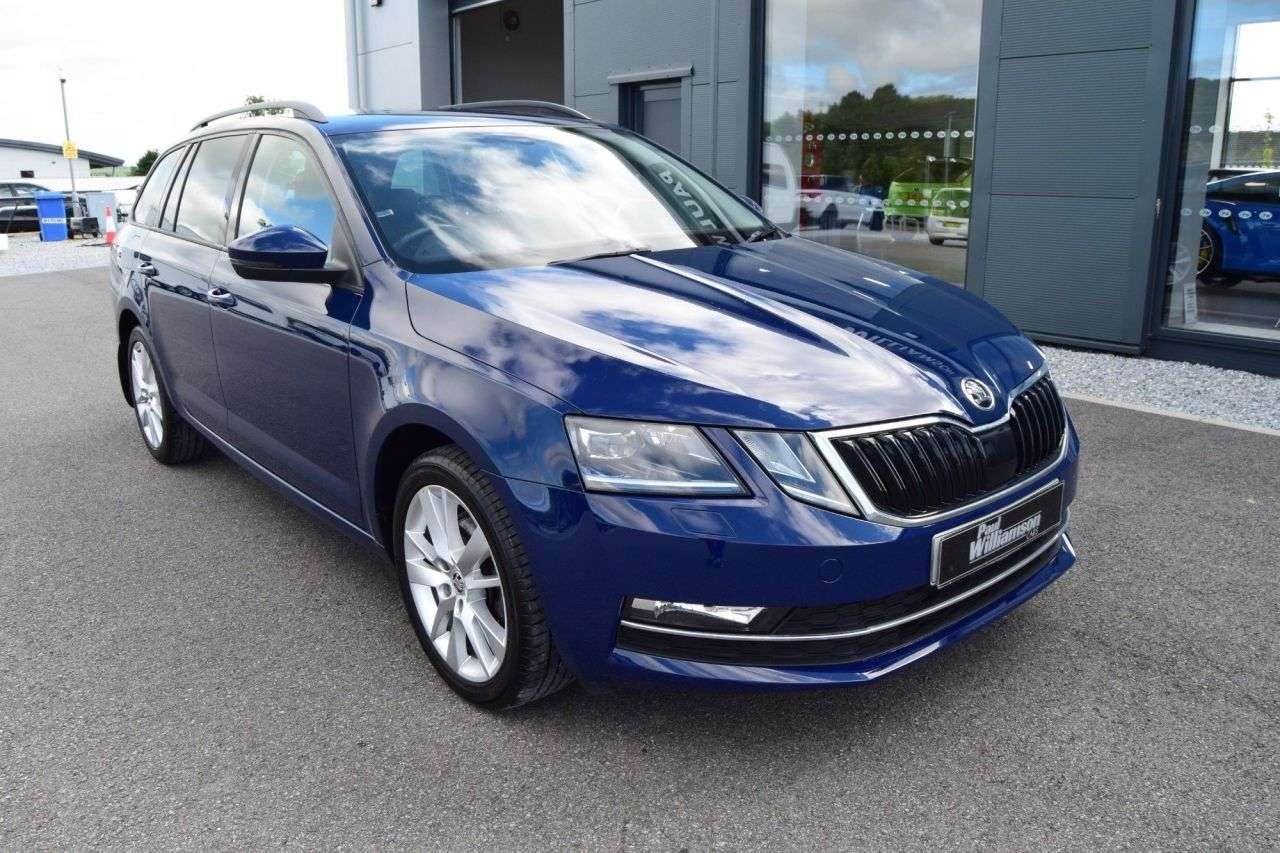 A 2017 SKODA OCTAVIA 1.4 TSI SE L Estate 5dr Petrol Manual Euro 6 (s/s) (150 ps) A 2017 SKODA OCTAVIA 1.4 TSI SE L Estate 5dr Petrol Manual Euro 6 (s/s) (150 ps)