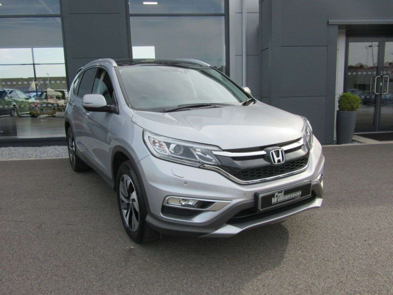 A 2018 HONDA CR-V 1.6 i-DTEC EX SUV 5dr Diesel Auto 4WD Euro 6 (160 ps) A 2018 HONDA CR-V 1.6 i-DTEC EX SUV 5dr Diesel Auto 4WD Euro 6 (160 ps)