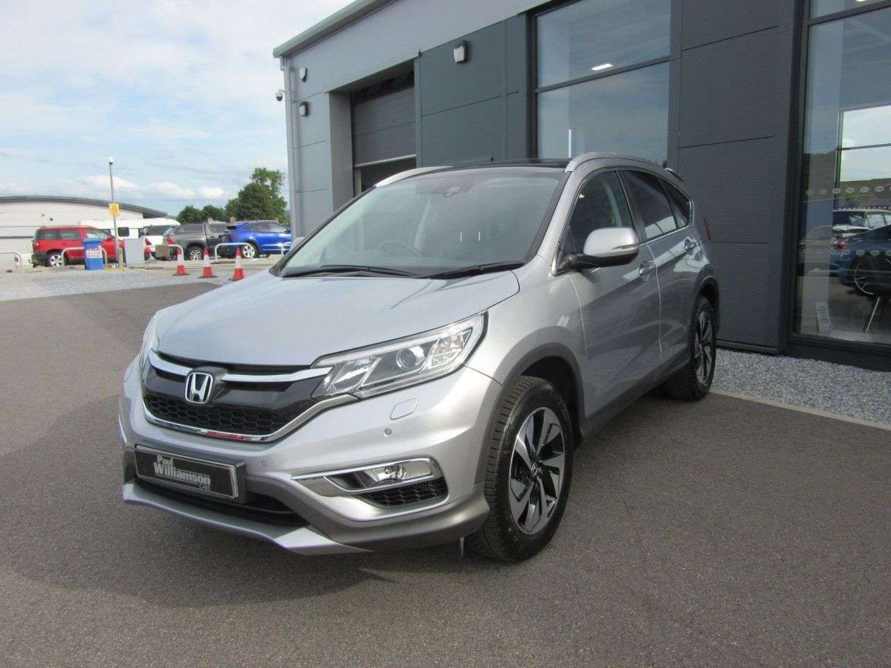 A 2018 HONDA CR-V 1.6 i-DTEC EX SUV 5dr Diesel Auto 4WD Euro 6 (160 ps) A 2018 HONDA CR-V 1.6 i-DTEC EX SUV 5dr Diesel Auto 4WD Euro 6 (160 ps)