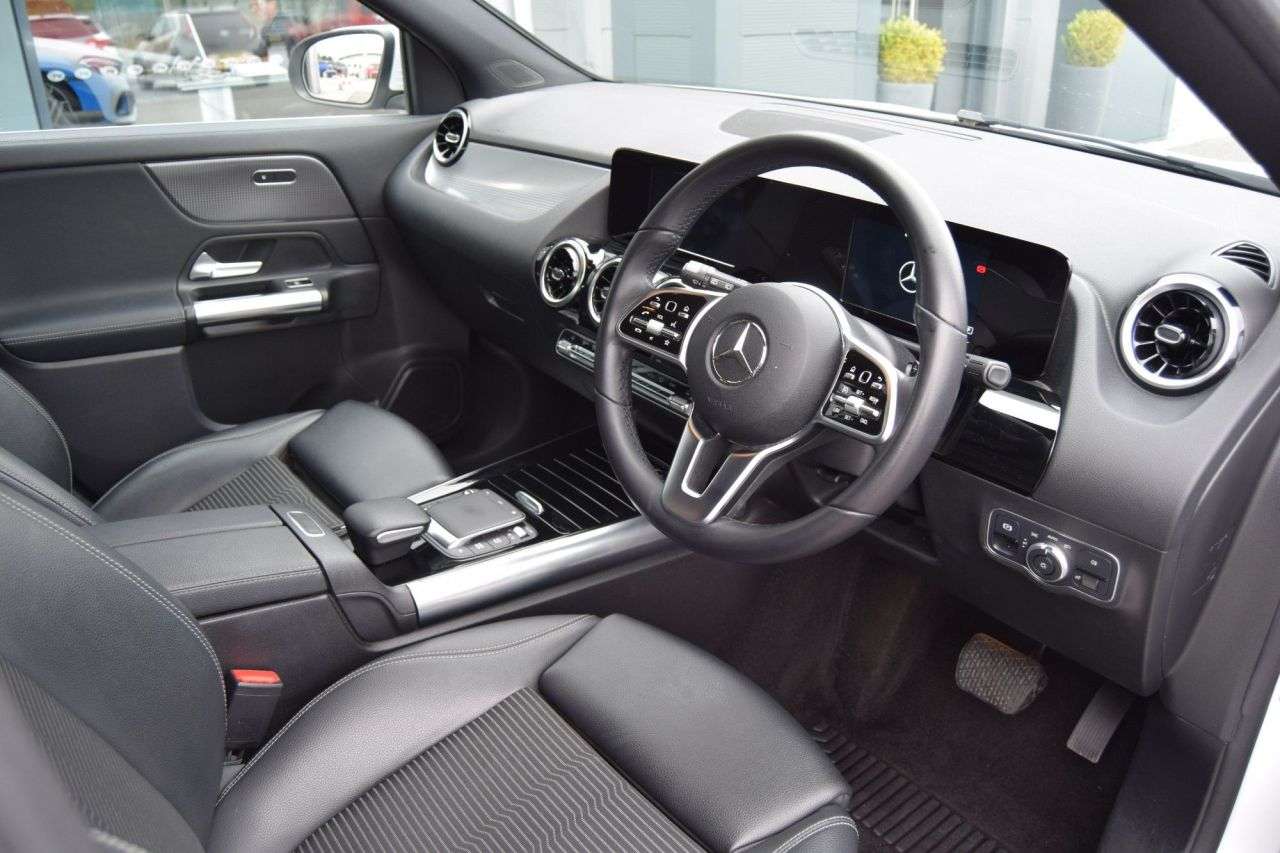 2021 MERCEDES-BENZ GLA 2021 MERCEDES-BENZ GLA