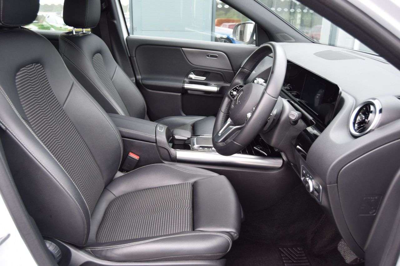 2021 MERCEDES-BENZ GLA 2021 MERCEDES-BENZ GLA