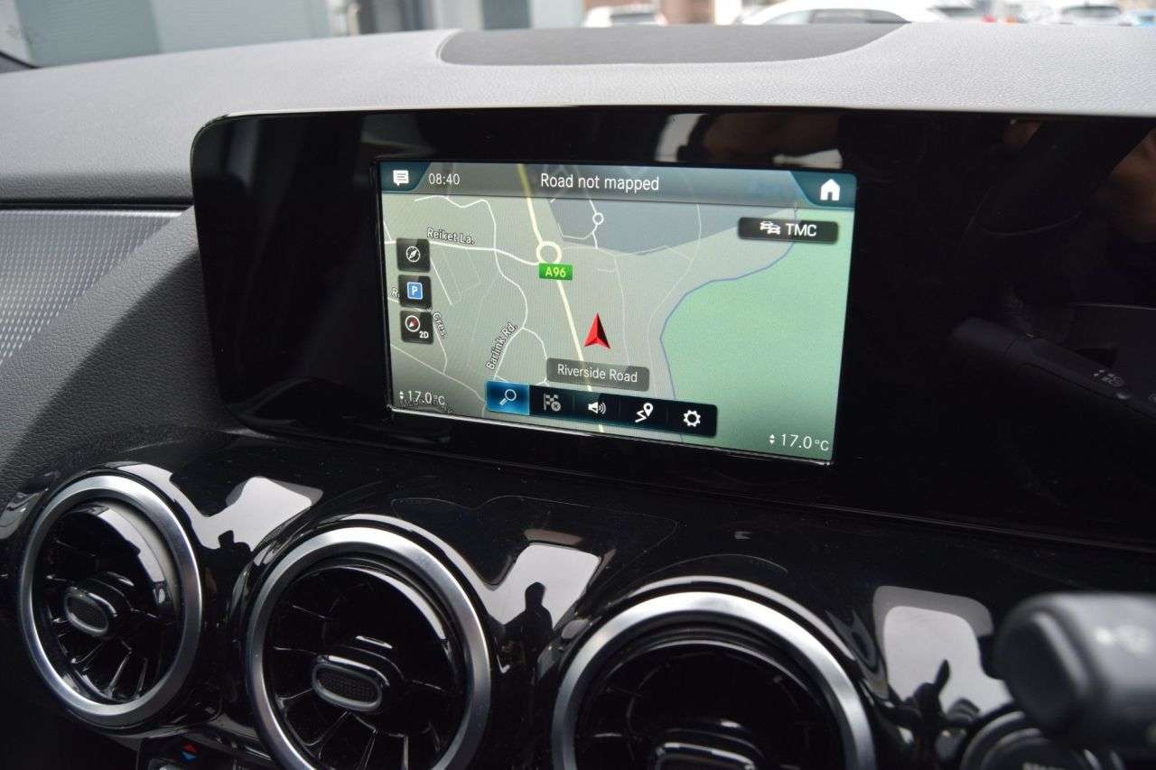 2021 MERCEDES-BENZ GLA 2021 MERCEDES-BENZ GLA