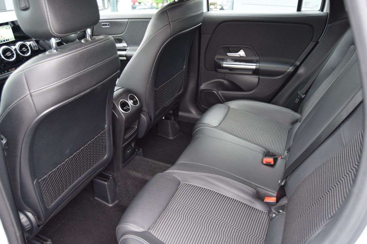 2021 MERCEDES-BENZ GLA 2021 MERCEDES-BENZ GLA