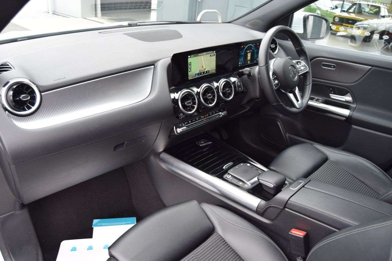 2021 MERCEDES-BENZ GLA 2021 MERCEDES-BENZ GLA