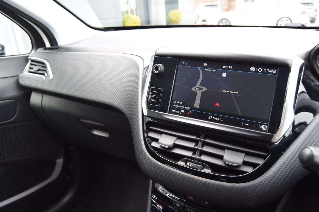 2019 PEUGEOT 208 2019 PEUGEOT 208