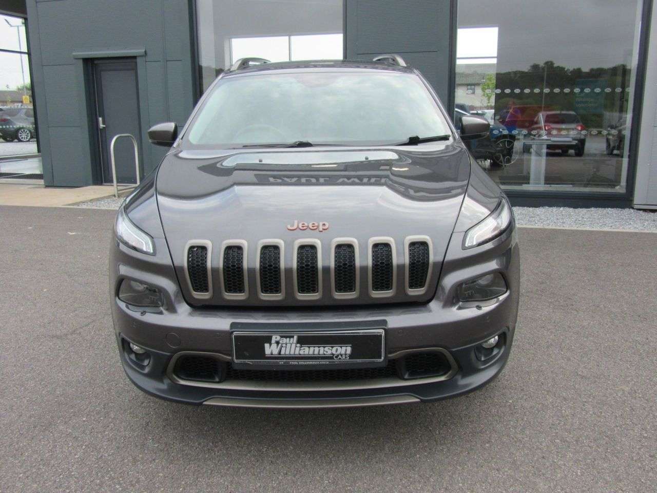 A 2016 JEEP CHEROKEE 2.2 MultiJetII 75th Anniversary SUV 5dr Diesel Auto 4WD Euro 6 (s/s) (200 p A 2016 JEEP CHEROKEE 2.2 MultiJetII 75th Anniversary SUV 5dr Diesel Auto 4WD Euro 6 (s/s) (200 p