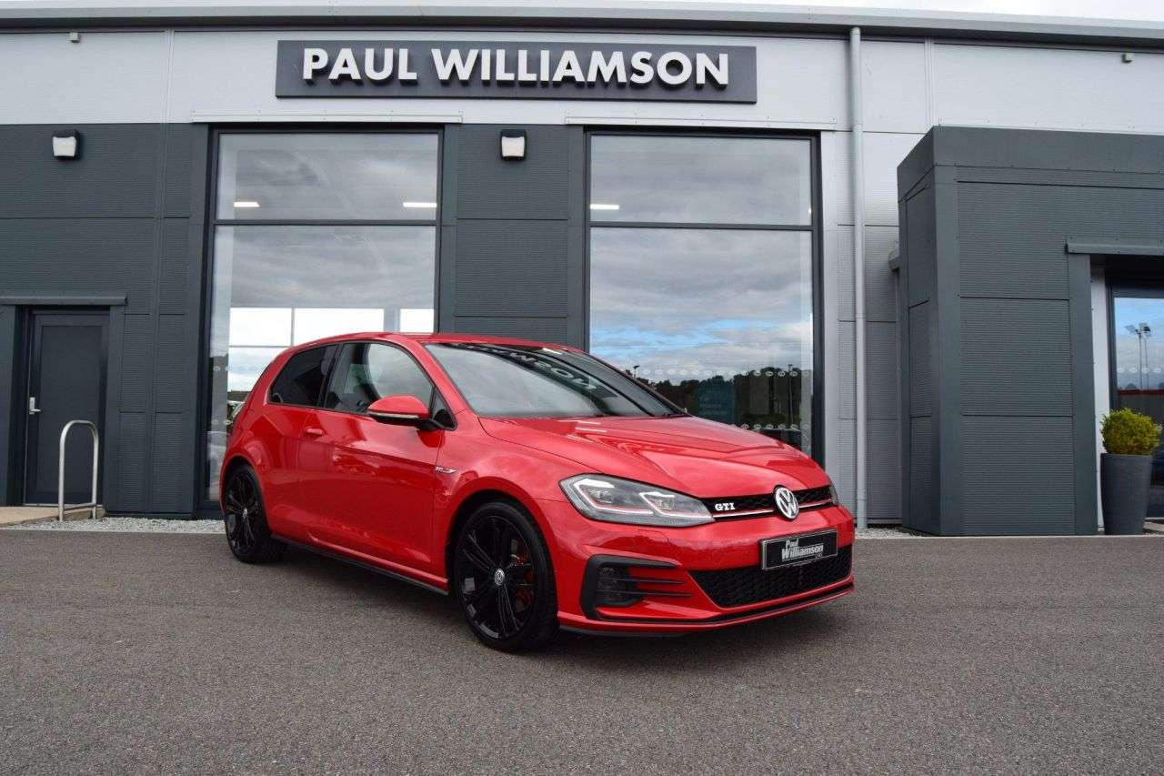 A 2018 VOLKSWAGEN GOLF 2.0 TSI GTI Hatchback 3dr Petrol Manual Euro 6 (s/s) (230 ps) A 2018 VOLKSWAGEN GOLF 2.0 TSI GTI Hatchback 3dr Petrol Manual Euro 6 (s/s) (230 ps)